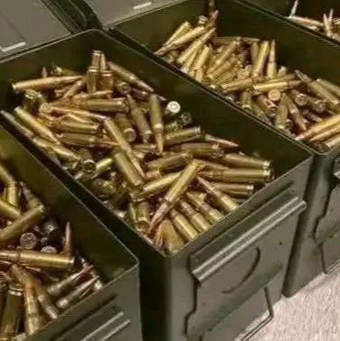 Kabundi6's tweet image. 🔴🇨🇩RDC💥: LES REBELLES SONT AVERTITS 💥✊

Sous l'impulsion du Chef de l'Etat Félix Antoine Tshisekedi notre pays  dispose désormais des #usines et #industries de fabrication des #armes, engins #explosifs et #missiles balistiques très puissants similaires à ceux des #USA et de