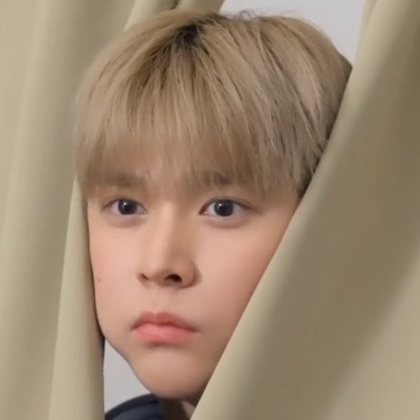 jiwliw 🥚 (@jiwliwmark) on Twitter photo 