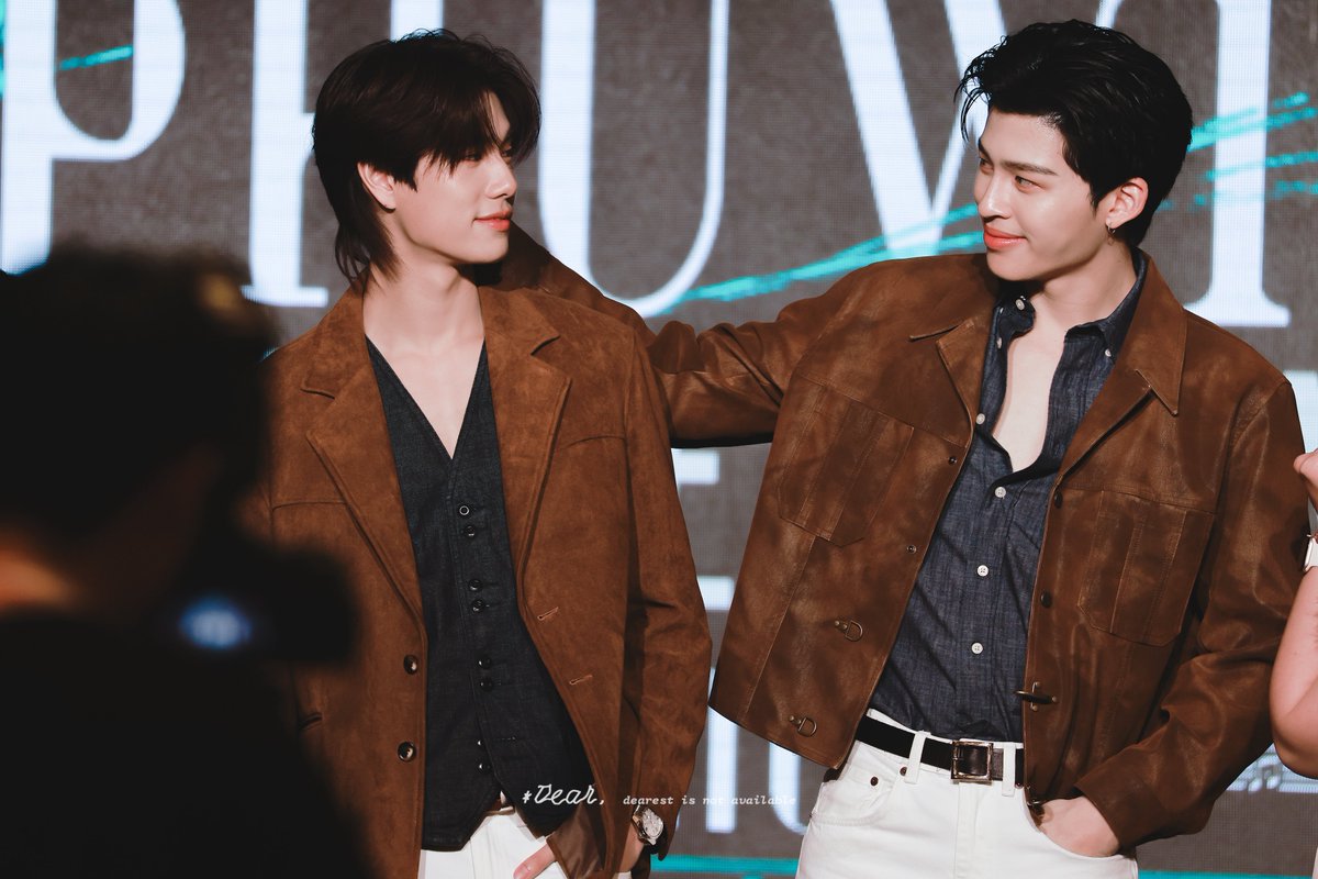 𝑫𝑬𝑨𝑹 tweet media