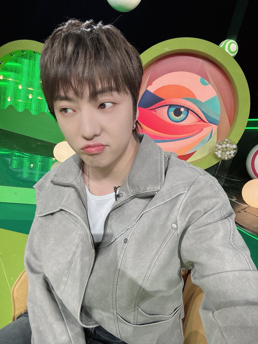 -_•ྀིྀིྀིྀིྀི tweet media