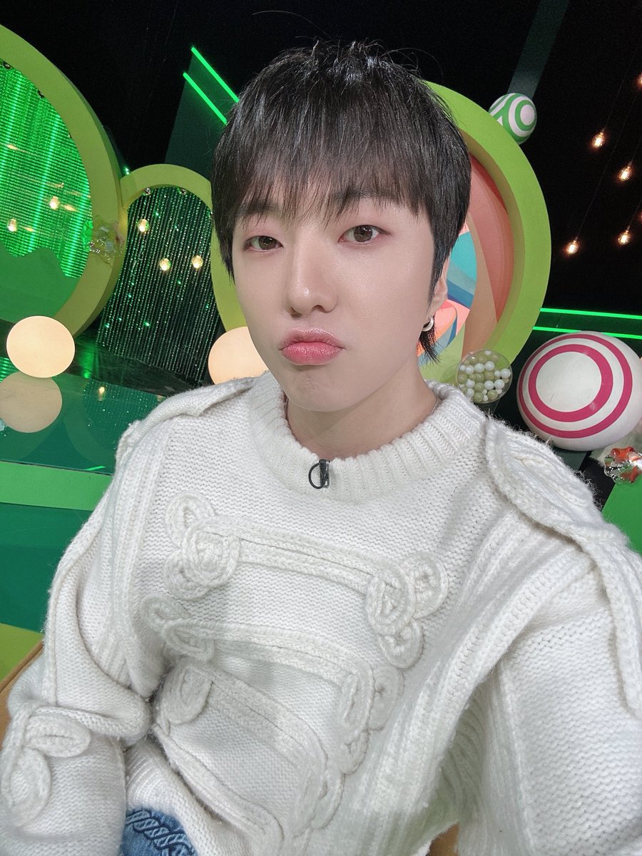 -_•ྀིྀིྀིྀིྀི tweet media