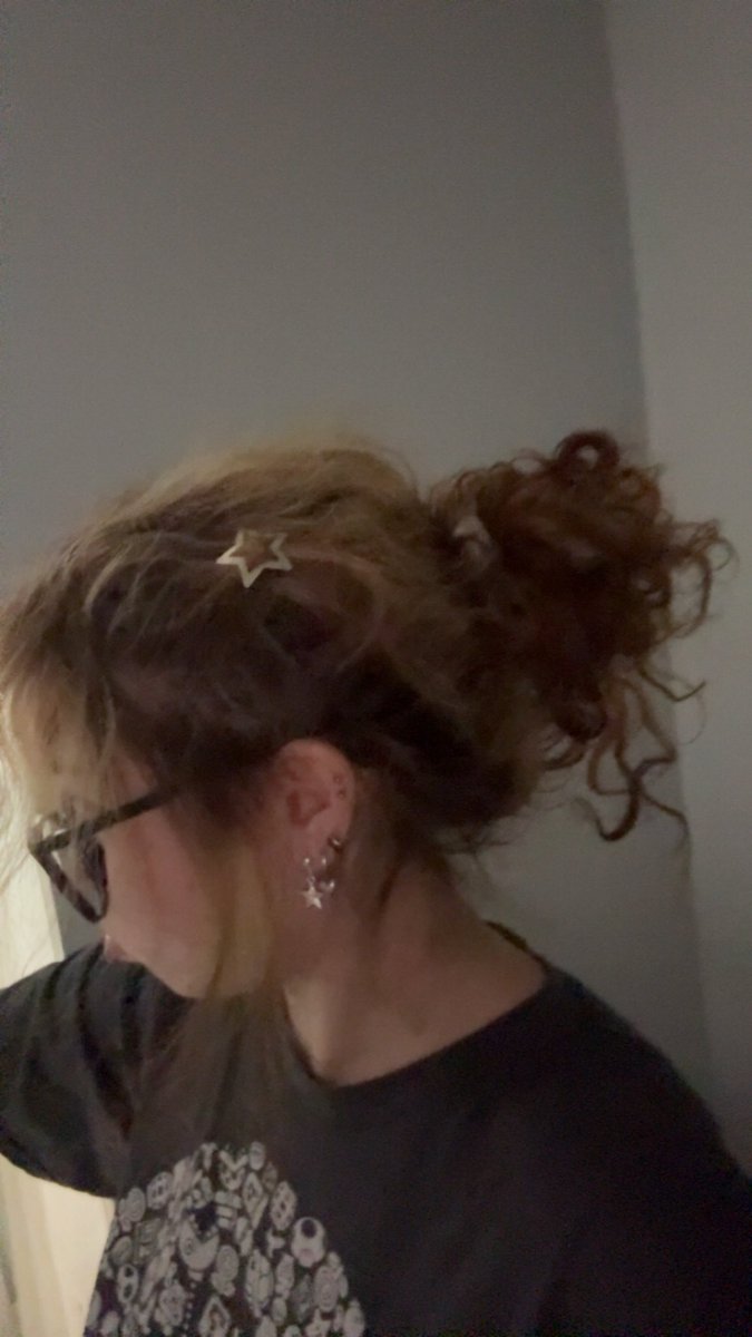 cakeooooo's tweet image. i luv my hair #swag #hair #wasian #hairdye #star