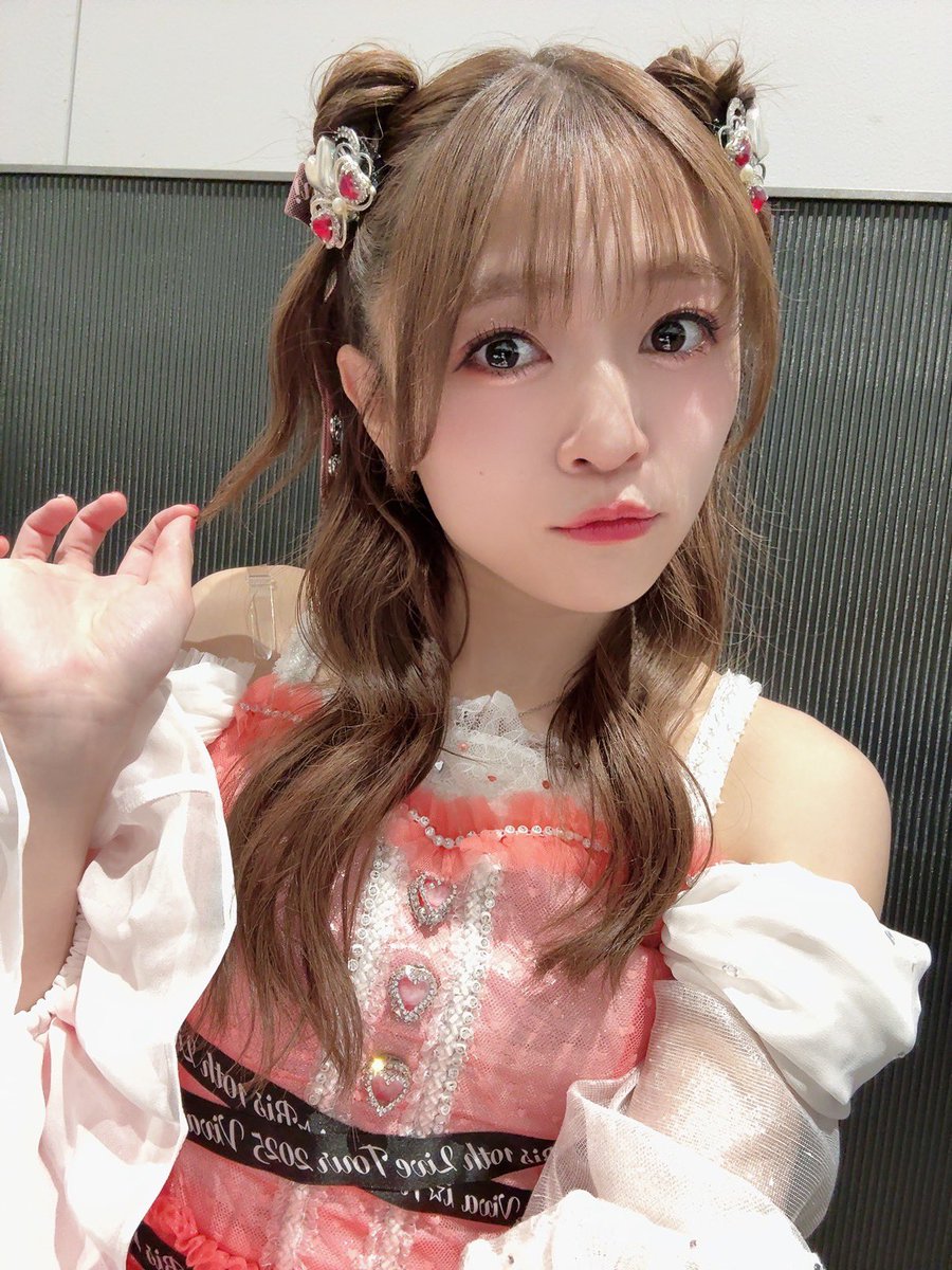 いつもと同じかと思いきやハーフツインにしてた🎀 リリイベありがとう