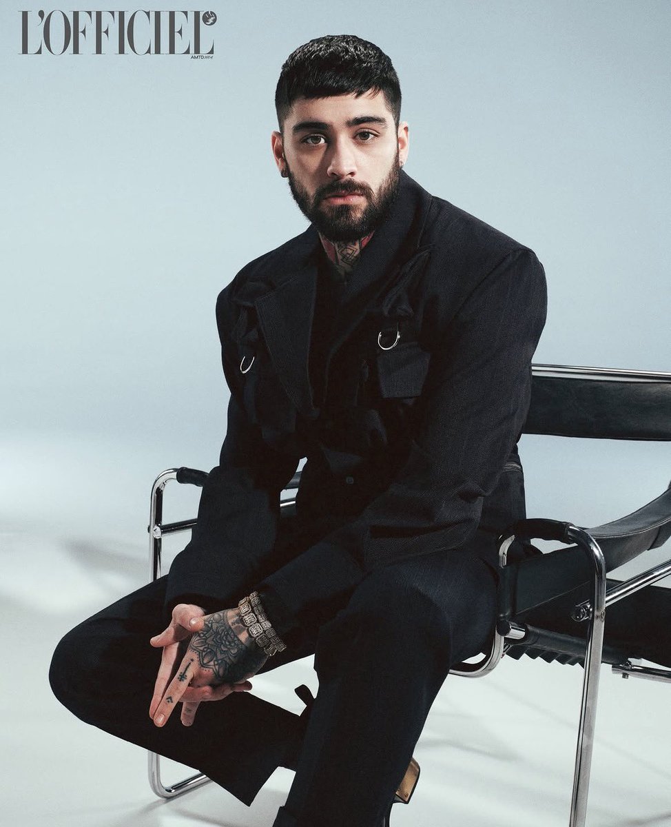 Zayn France tweet media
