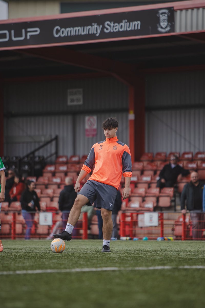 TamworthAcademy's tweet image. A big thank you to our scholars! ❤️

During Thursday’s tournament with the Marc Albrighton Centre of Development, a number of our U19 scholarship students were involved, officiating each of the mini matches.

Helping bring tamworth together! 💪🏼 

#tamworthfc #coyl #academy