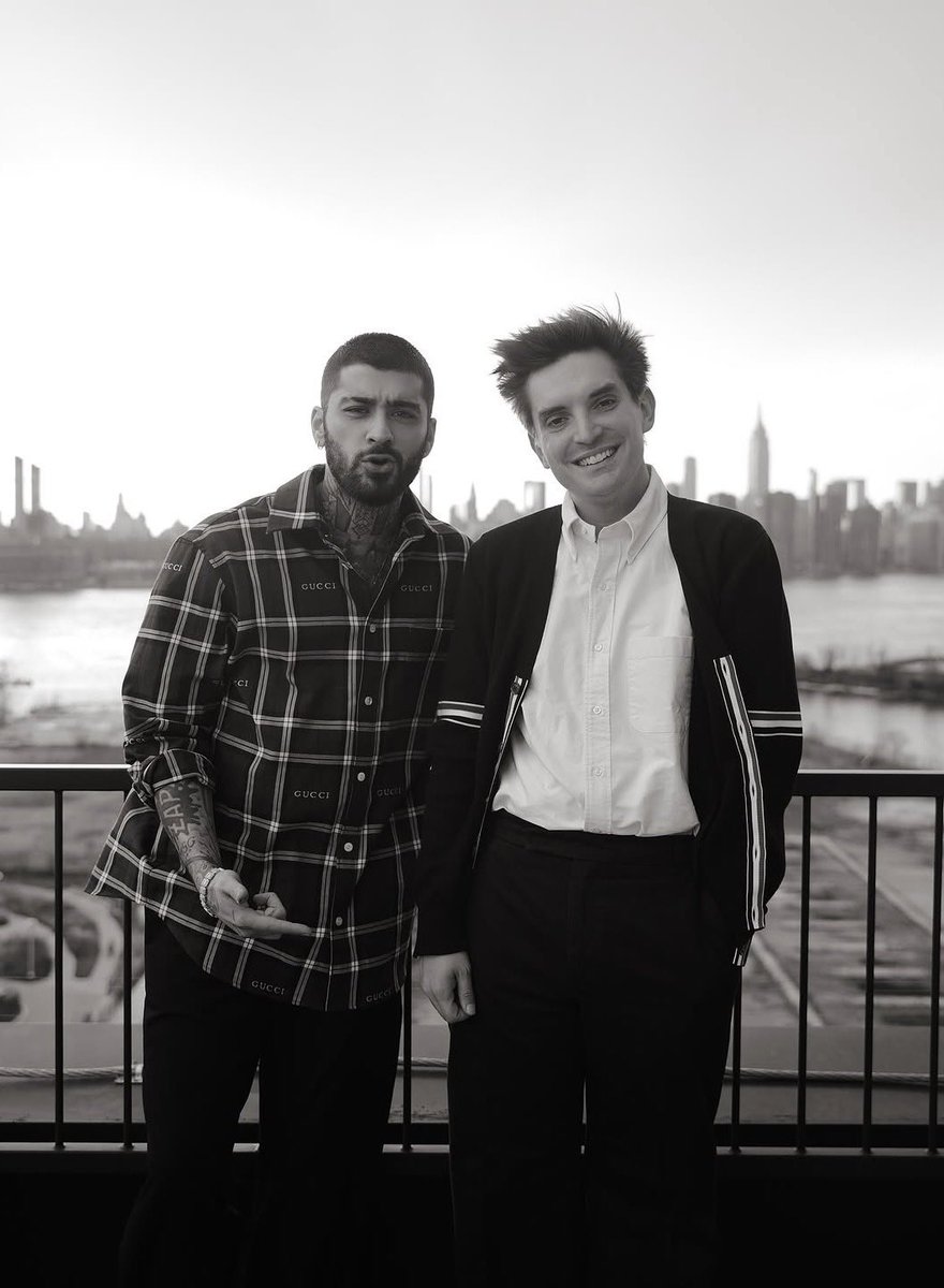 Zayn France tweet media