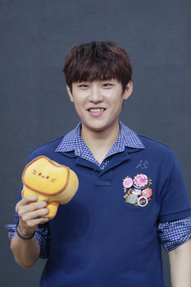 식빵굽는 웆냥이🐱

260418 #박우진 #PARKWOOJIN #AB6IX