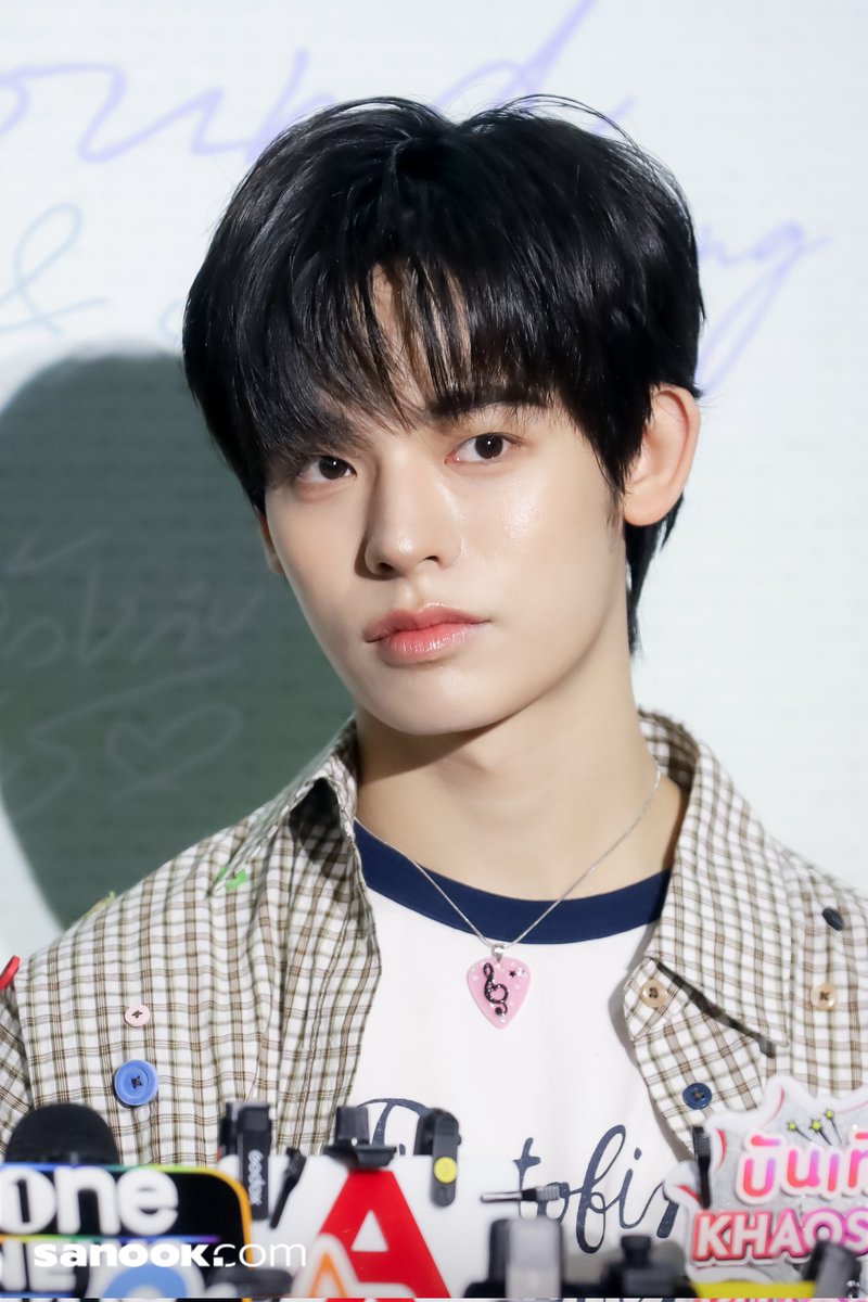 Sanook.com tweet media