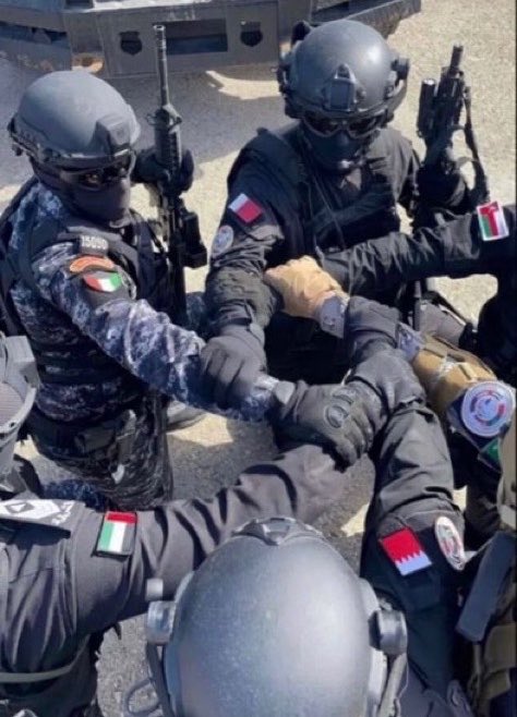 القوة السياسية tweet media