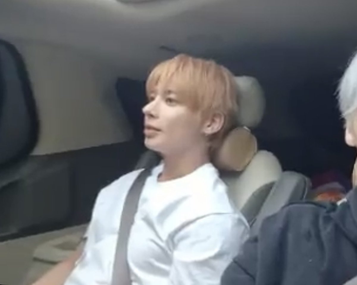 taehyun with the seatbelt between his pecs okay