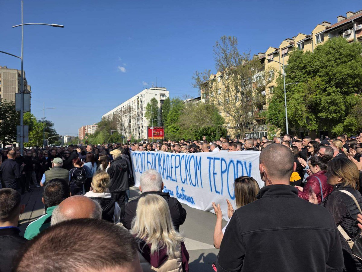 nana iz peršuna - mandarina tweet media