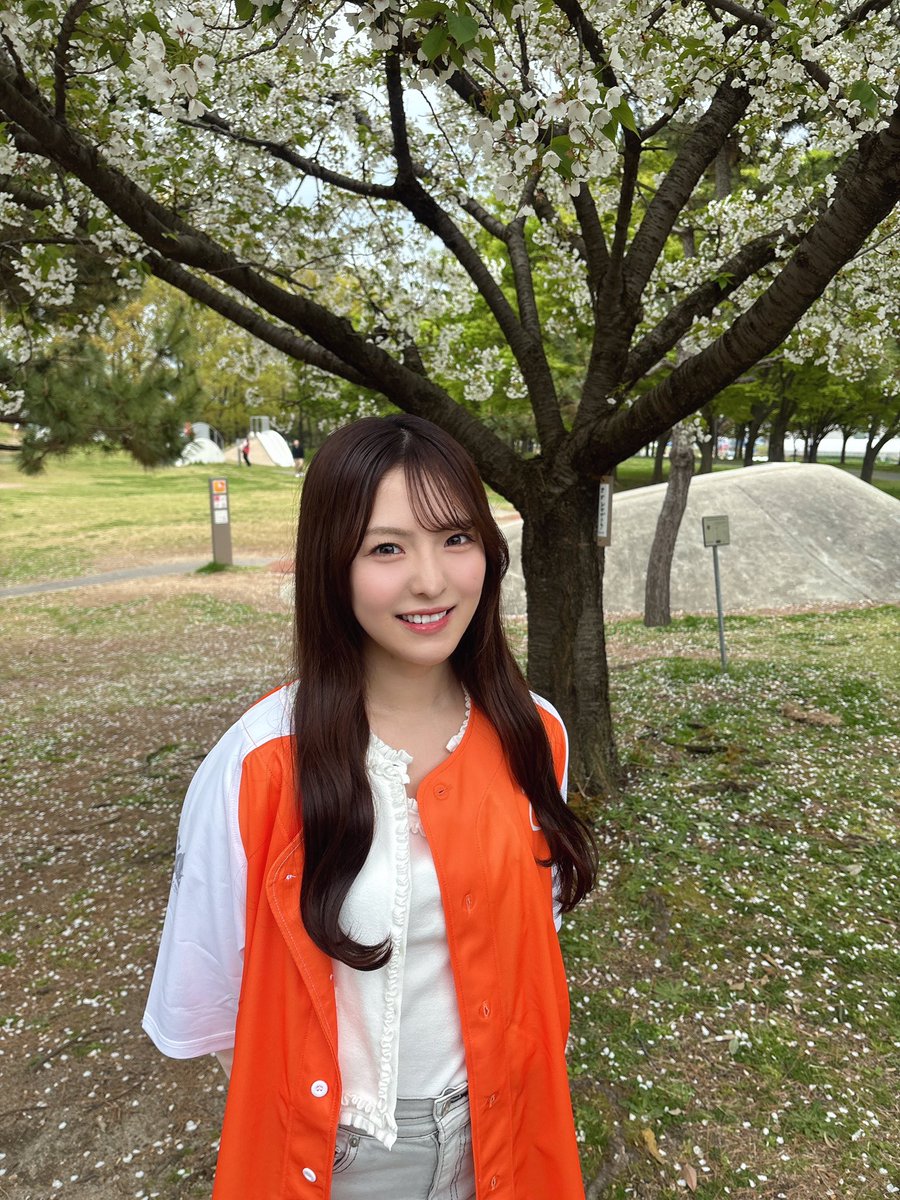 大塚七海(NGT48)【1st写真集発売中！】 tweet media