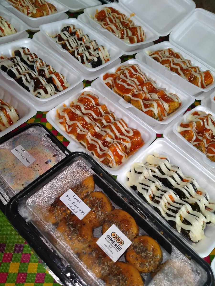 unicefess's tweet photo. [PP]

🚨ANAK UNNES GUNUNGPATI WAJIB TAU🚨

Hujan+dingin+perut kosong=penderitaan😭🌧️

Gas Gimbabe sekarang😌🔥
Crispy anget, saus MELIMPAH (bisa request)+taburan katsubushi bikin ngiler!

🕒 15.00–22.30
🛵 ShopeeFood: https://t.co/RyeFwhk47b

Hujan deras? Makin nikmat makannya 😉 https://t.co/uIwSAOXJiV