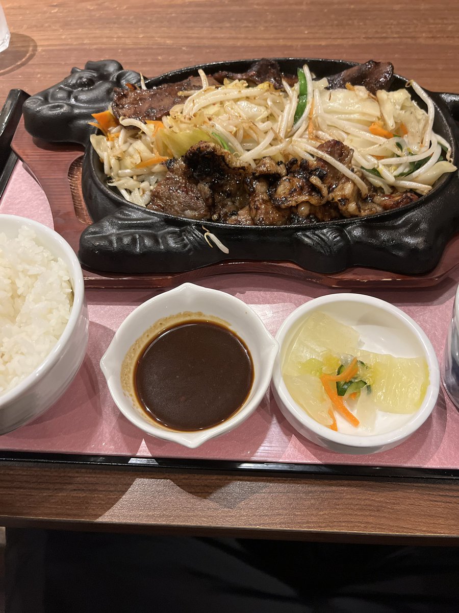 まるす tweet media