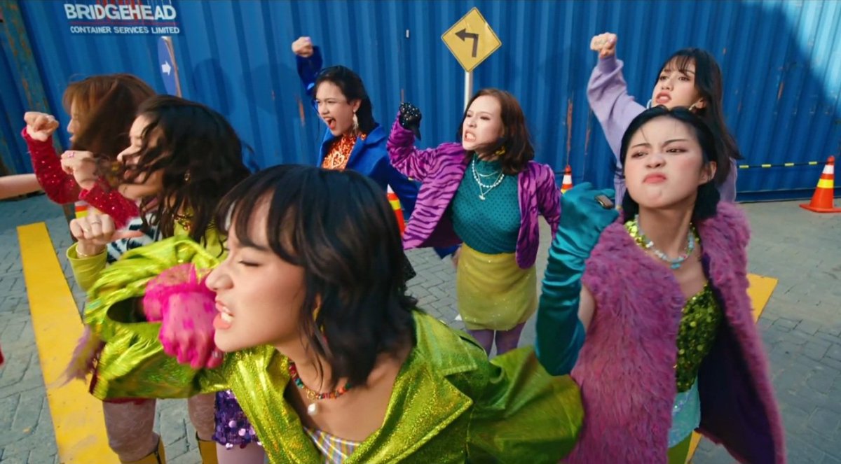 Kiesha 🌻 tweet media