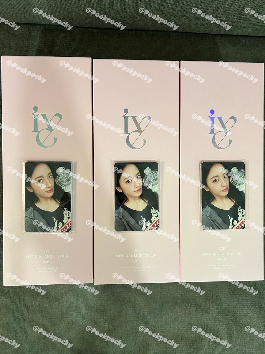 Pookpocky's tweet photo. [พร้อมส่ง] แท่งไฟ IVE Ver.2+การ์ดเซต

💖แท่งละ 1,690฿ ส่งฟรี EMS
✅ว่าง 1 แท่ง

🟠มี shopee
💳รับบัตรเครดิต

สนใจ เดมค่ะ
#ตลาดนัดive #ตลาดนัดไอบึ #ตลาดนัดไอฟ์ https://t.co/rWC05KuKXE