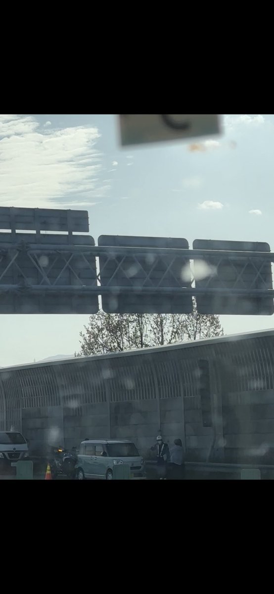 天どん tweet media