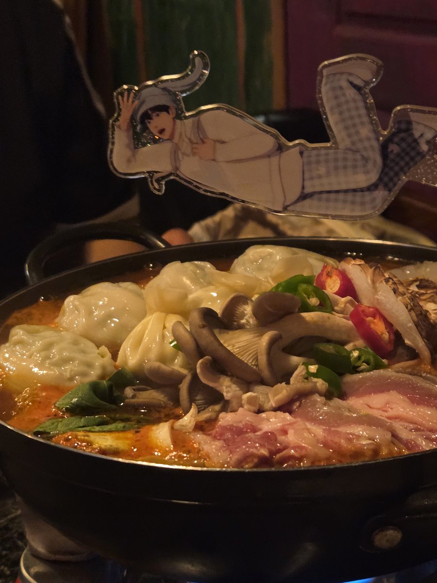 젼체리 tweet media