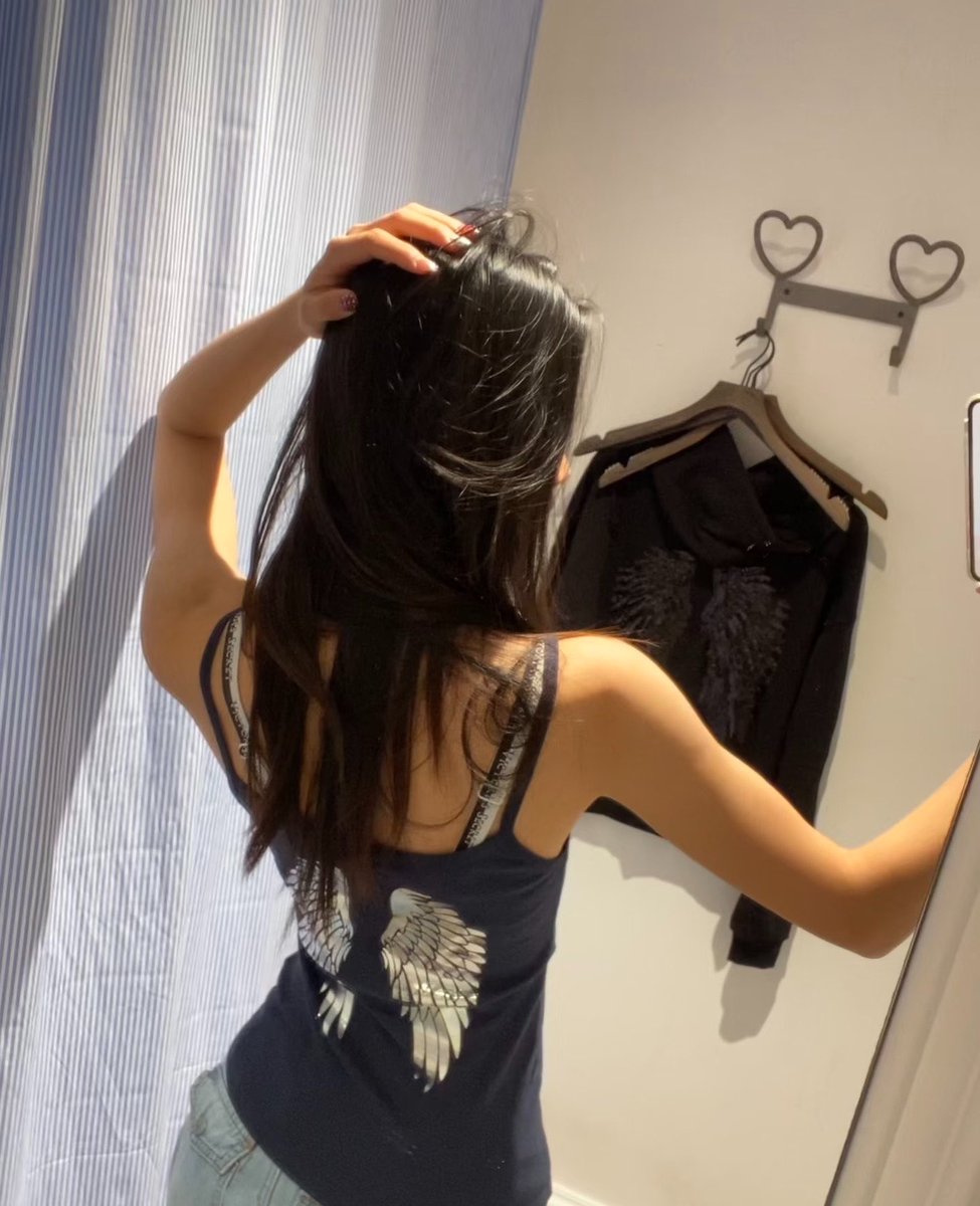 tttenlee10's tweet image. ⋆รับหิ้ว เซี่ยงไฮ้ SHANGHAI 🇨🇳
ถึงไทย 27/4

subdued 
wings hoodie 1,990.-
tank top 700.-

สินค้าอื่นๆสอบถาม dm / line
#รับหิ้วเซี่ยงไฮ้ #subduedthailand #subdued #รับหิ้วsubdued #brandymelville