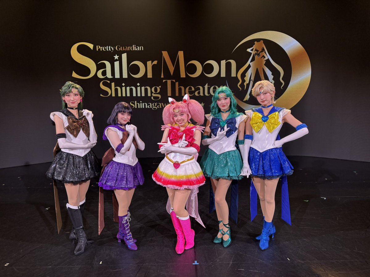 H_DT15's tweet photo. 神席ありがとう、目の前でうさレイちゃんが喧嘩し始めた時は夢かと思った https://t.co/jWykoFBpfO