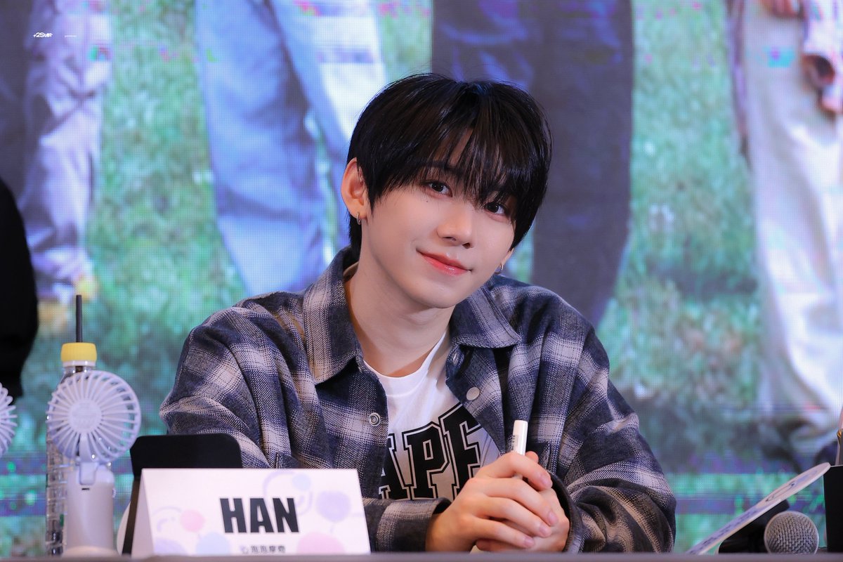 ⋆☆² tweet media