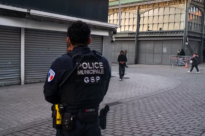 Fdesouche.com est une revue de presse tweet media