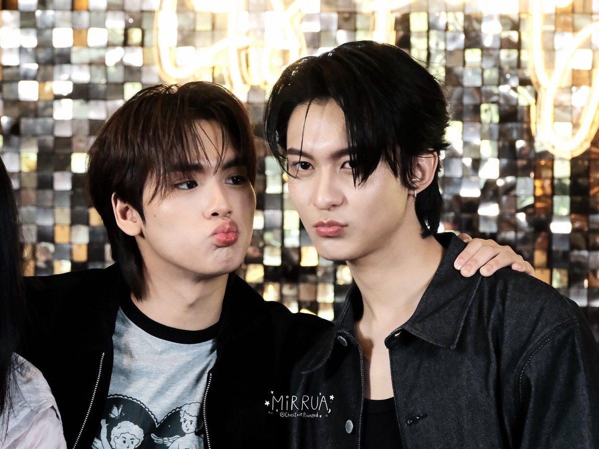 ChestnutRoasted's tweet photo. JUBJUB😙

HONAH LEE X RJPJ SPECIAL EVENT
#RyujinPatjiXHONAHLEE
#ริวจินแพทจิ #ryujinpatji https://t.co/CA3QupbCpA