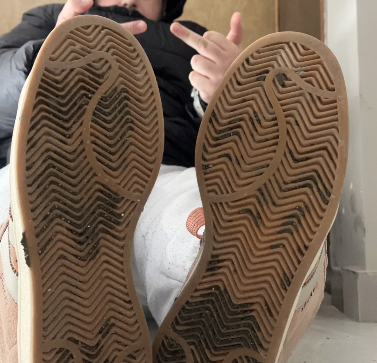 KingGioFeet tweet media