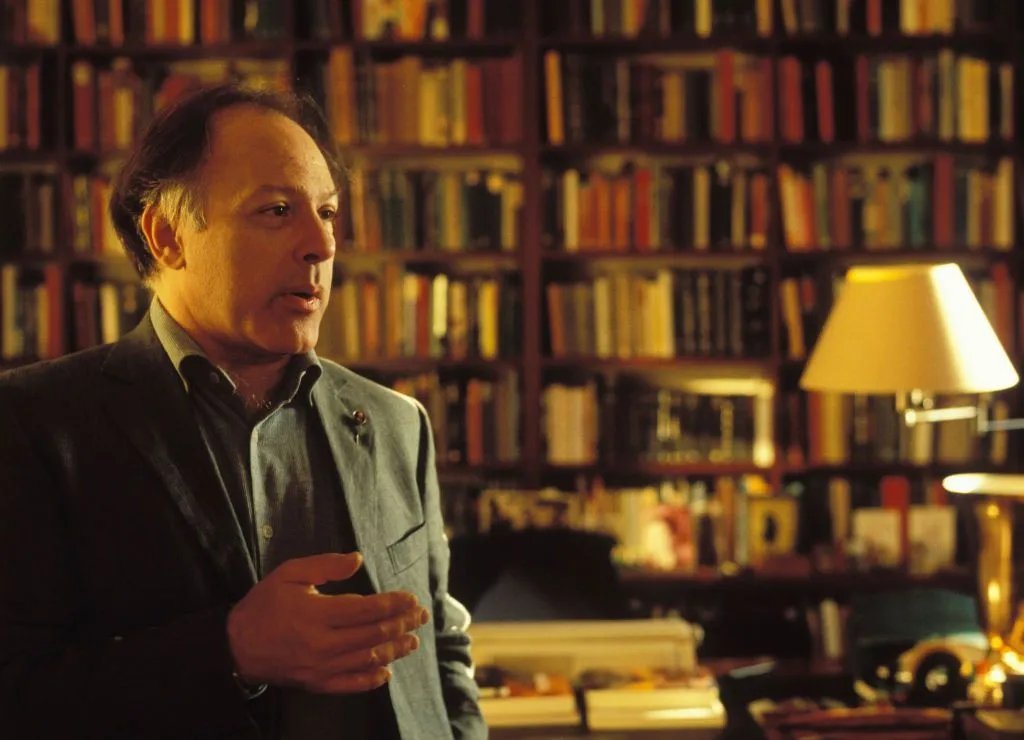 Lettres_edu_num's tweet image. 🧑‍💻 #HLP | Les pouvoirs de la parole

🔶 « La traduction est-elle un acte de création à part entière ? » @franceculture : à l’heure de l’#IA, la #traduction doit-elle être fidèle au texte, ou constitue-t-elle un acte de création à part entière ?

👉 radiofrance.fr/franceculture/…