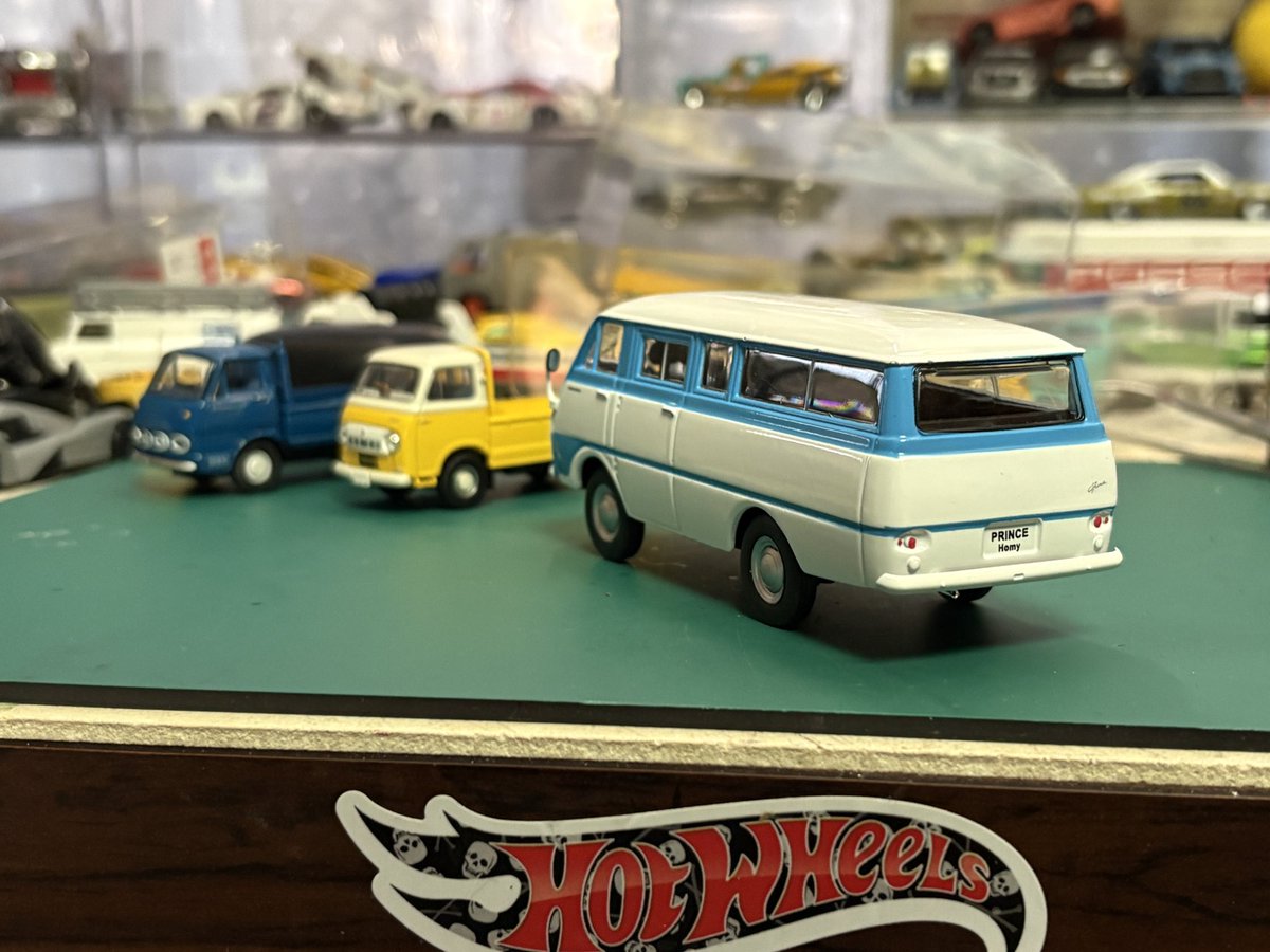 porschegmbh's tweet photo. #NOREV #NISSAN #HOMY #CLIPPER #CABALL
いいの見つけました🤩ノレブの日産ホーミー(ホーマーバンのワゴンバン)多分優勝👍
これの1/64出たらサイコーなのに☆+☆)/サイッコーhttps://t.co/0JvmVzL9e9 https://t.co/9MRNPpkjMY