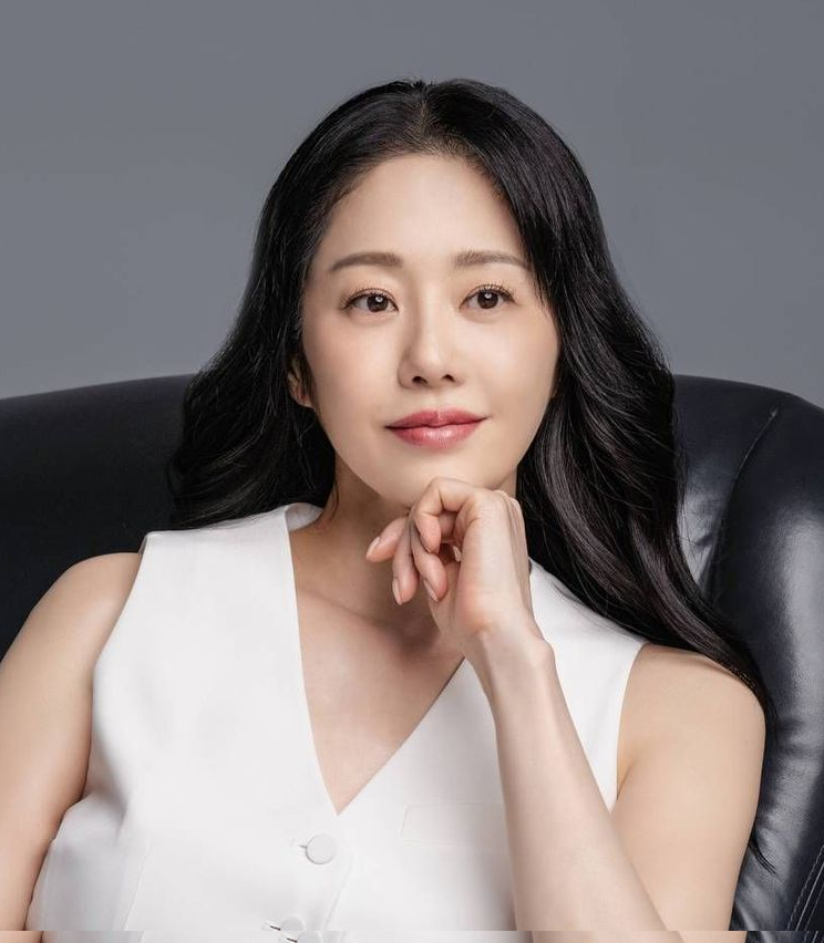 우아한 tweet media