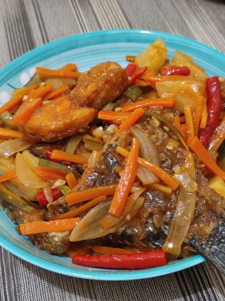 banzar92's tweet image. Kalian udah makan siang kah??

makan siangku hari ini.
#MBG (Masakan Bini Gue)

Nila Asam Manis                  Sup Pakcoy