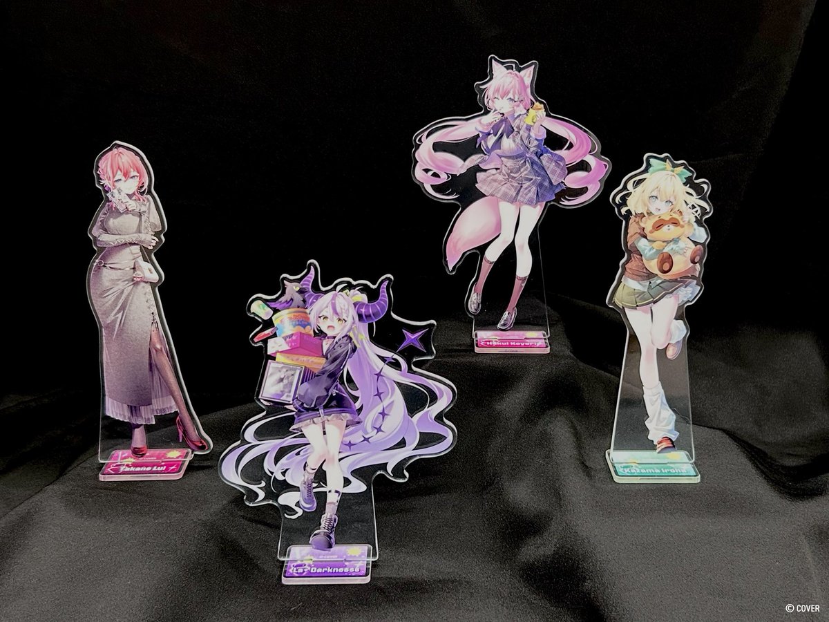 LaplusDarknesss's tweet image. ／／
秘密結社holoX×GiGO
本日4/18（土）よりキャンペーン開始！
＼＼
holoXとGiGOさんのキャンペーンは本日からスタート！
私服姿の吾輩たちのイラストグッズが沢山登場してるみたい！
是非皆で遊びに来てねー♪

詳細はコチラ▼
campaign.gendagigo.jp/2604/hololive-…

 #ホロGiGO  ＃SSholoX 　#PR