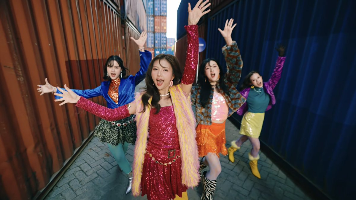 nina🍒 tweet media