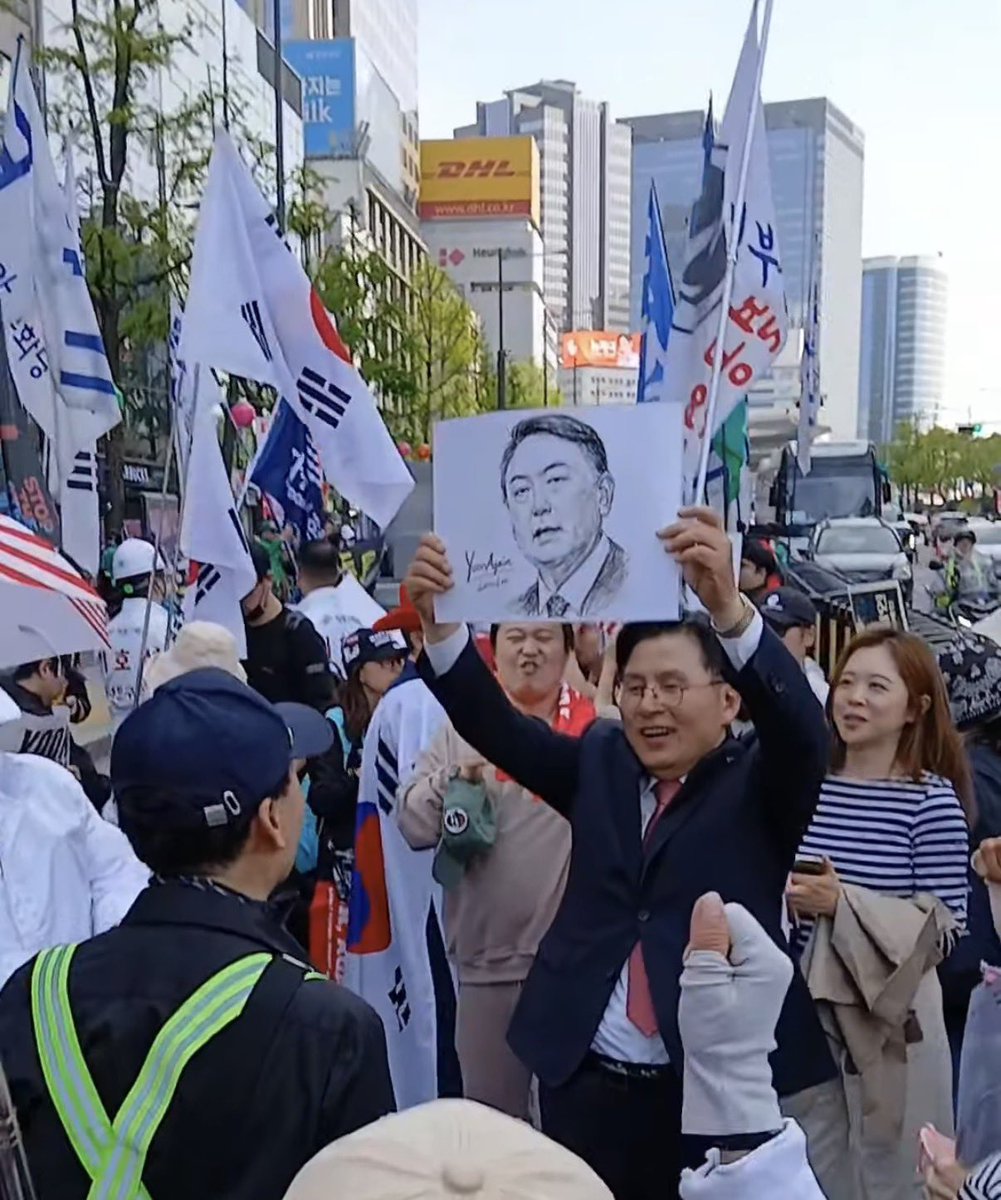 청소부/CLEANER tweet media