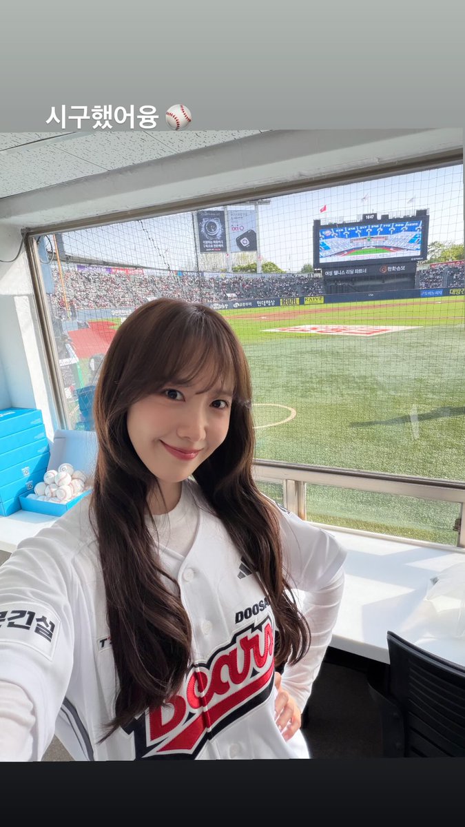 𝕐𝕠𝕠𝕟𝔸 𝕃𝕚𝕓𝕣𝕒𝕣𝕪☁️🦌🎀 tweet media