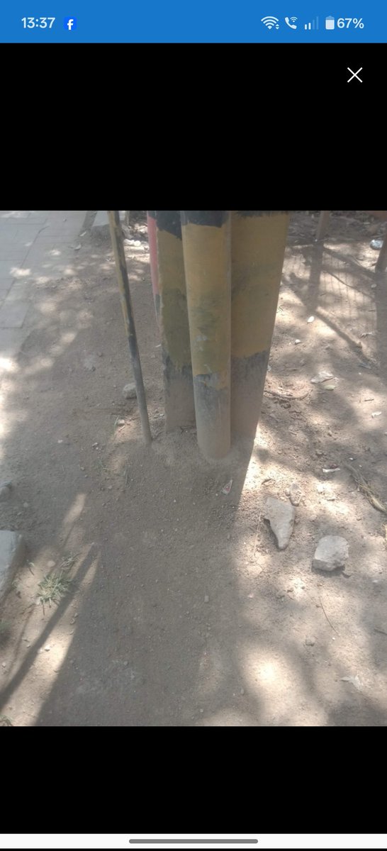 divyadas16's tweet photo. but the fraud continues.
This is not just negligence — it is deliberate cheating of Delhi residents. Senior officials must immediately enforce photo geo-tagging, strict verification, and strict action against such staff.
Stop the fake resolutions. Start real cleaning!. #MCD https://t.co/9lBoqpmcBq