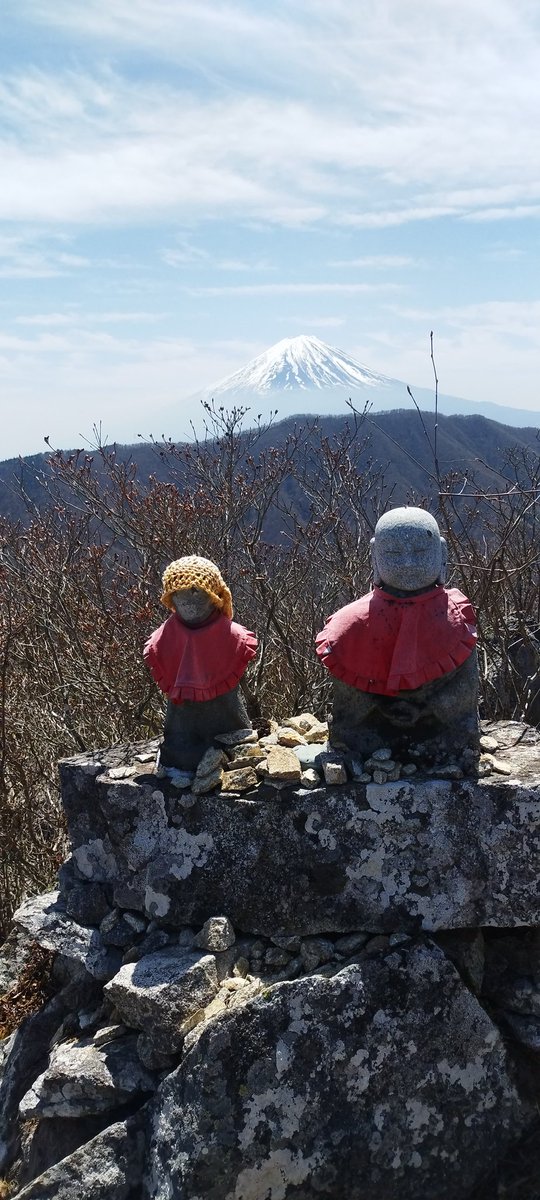 yyyouzo's tweet photo. 富士山やっぱりキレイだなあ。どこから見ても絵になる。 https://t.co/0hnoIkxXOg