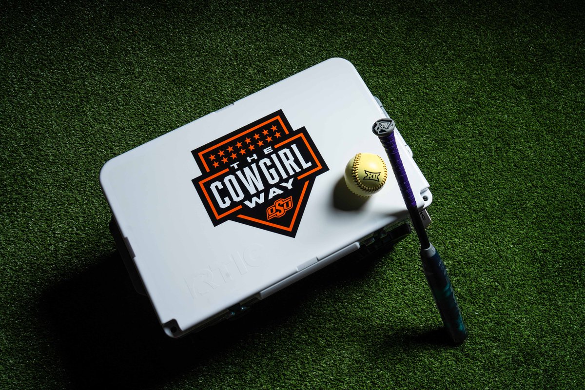 cowgirlsb's tweet photo. Calling all STUDENTS 🗣️

We're having a student competition for this cooler today. You have to be a student and scan in with your all-sports pass by the second inning. The winner will be selected at random and announced in the bottom of the fourth! 

Pack the center field deck 🤠 https://t.co/FUY67UNulD