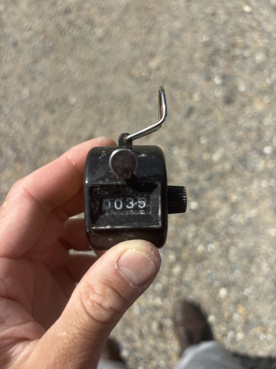 ライダー tweet media