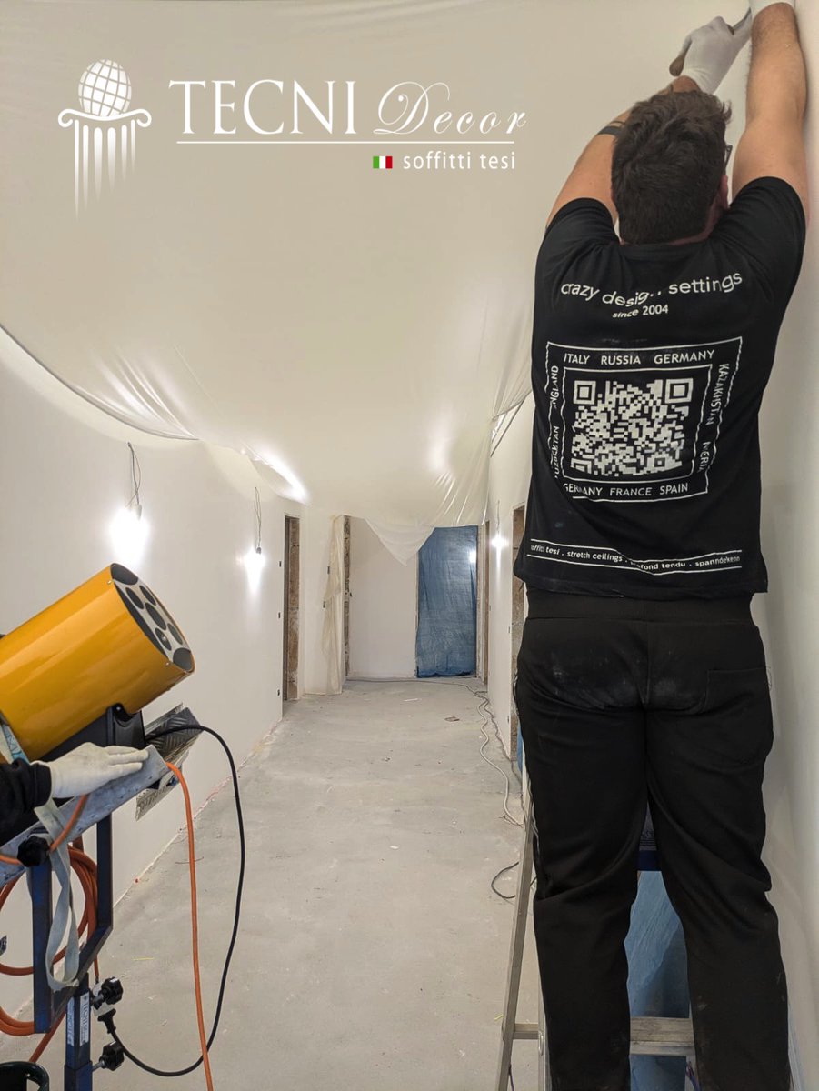 soffittitesi's tweet image. Transform your ceiling into a masterpiece. 🏗️✨
Latest work by #TecniDecorstretchceilings : Backlit stretch ceiling for a clean, sophisticated look.
What do you think of this glow? 👇
#InteriorArchitecture #Construction #ItalianDesign #CeilingDesign