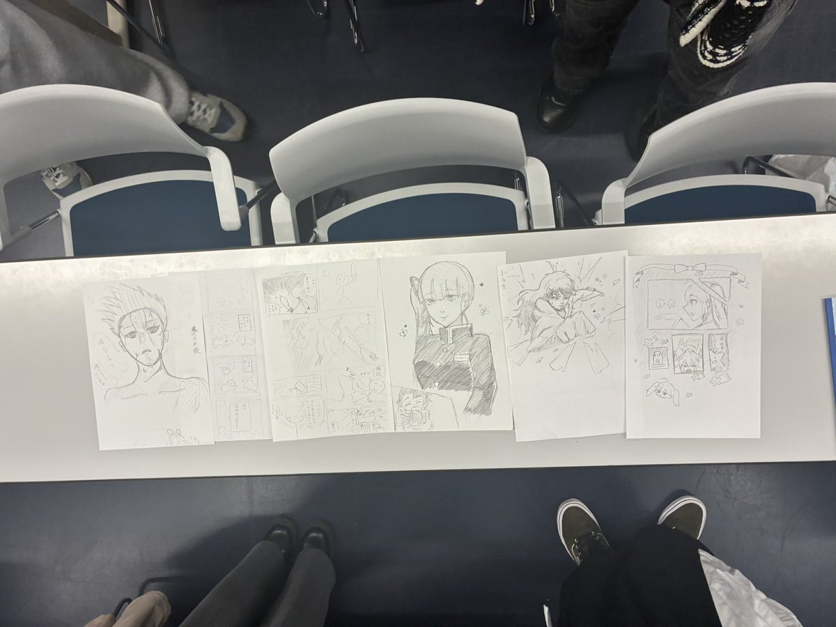 peruneko22's tweet photo. 4月17日の活動報告‼︎
①アイスブレイク
②絵つけたしリレー
を実施しました🖌️特に②の活動は、最初に自分が描いたものが最終的に正反対のものになったり、みんなでひとつのお話を完成させたりと様々な楽しみ方ができました🙌
初めての方も2回目の方も、来てくださりありがとうございました😊 https://t.co/BFdEDcFfYe