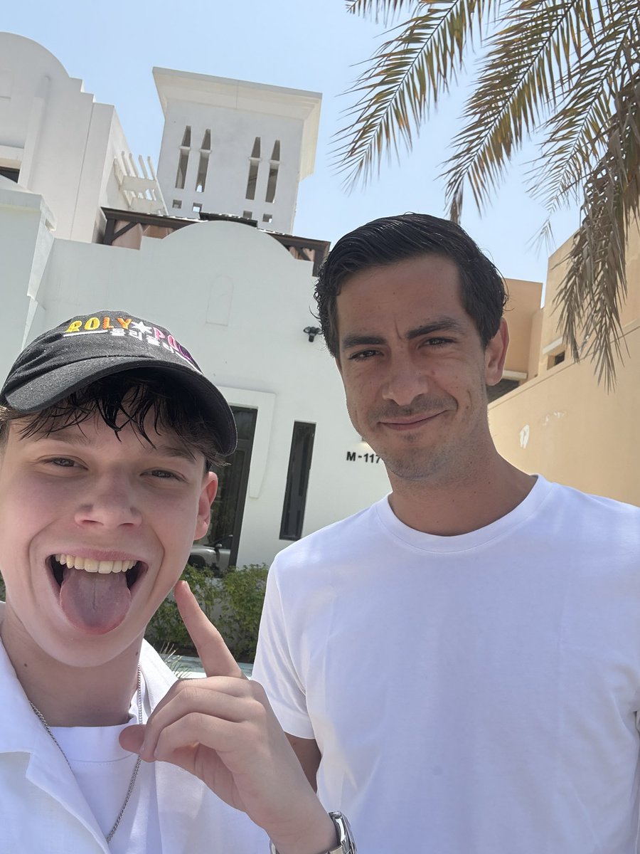 cryptoleon tweet media