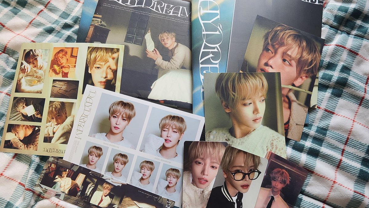레빌 tweet media