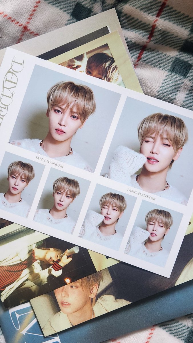 레빌 tweet media