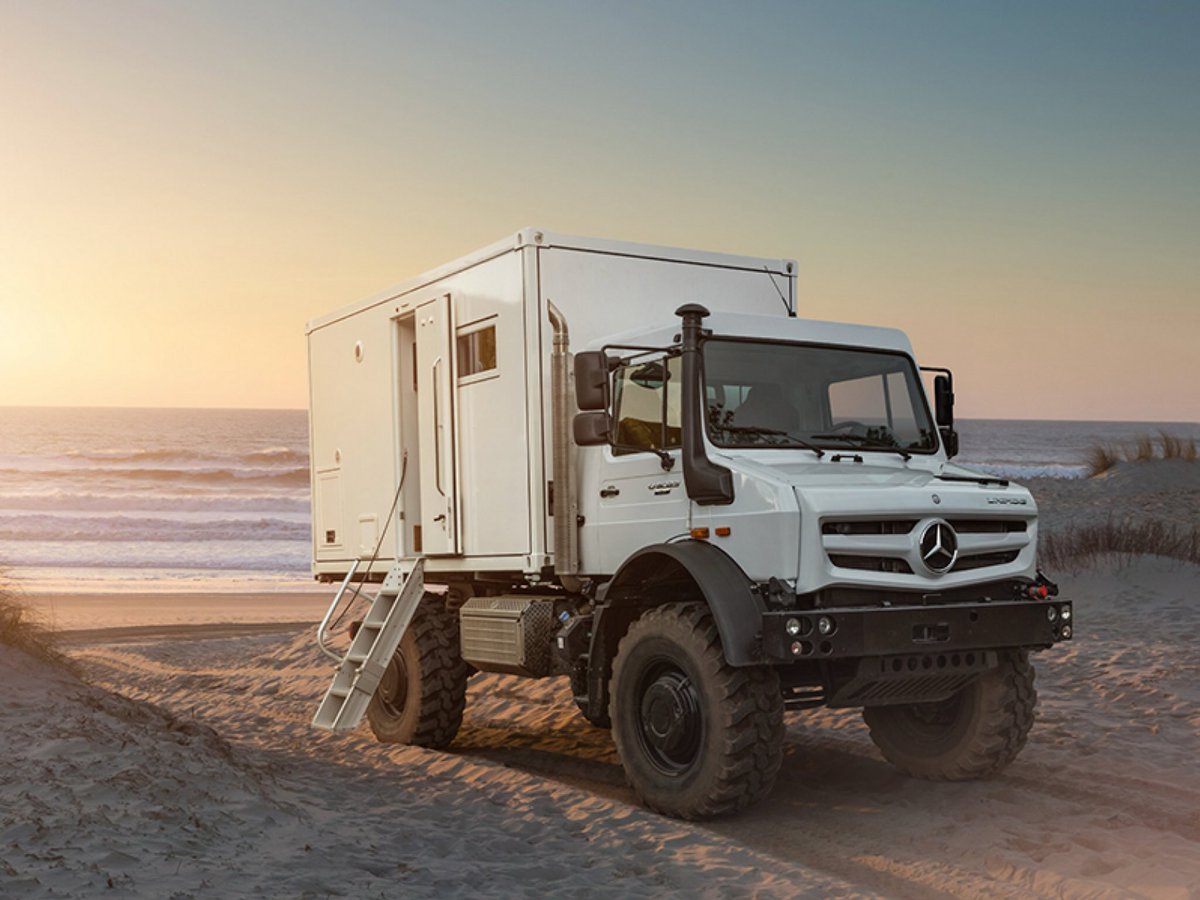 iam_emynex's tweet photo. Did you all know Mercedes Benz just released a submarine car on 1st of April.
The Unimog

#sabchella
#Madonna, #LikeaPrayer, #TERRYCREWS,
#SabrinaCarpenter
#WWEHOF
#SteveKerr, #Steph, #Draymond, #AJStyles
#JalenGreen
#TrendingwithSuns, #Warriors, #DubNation
#JJSBX
#BrodieLeeJr https://t.co/ysOQuLZdDi