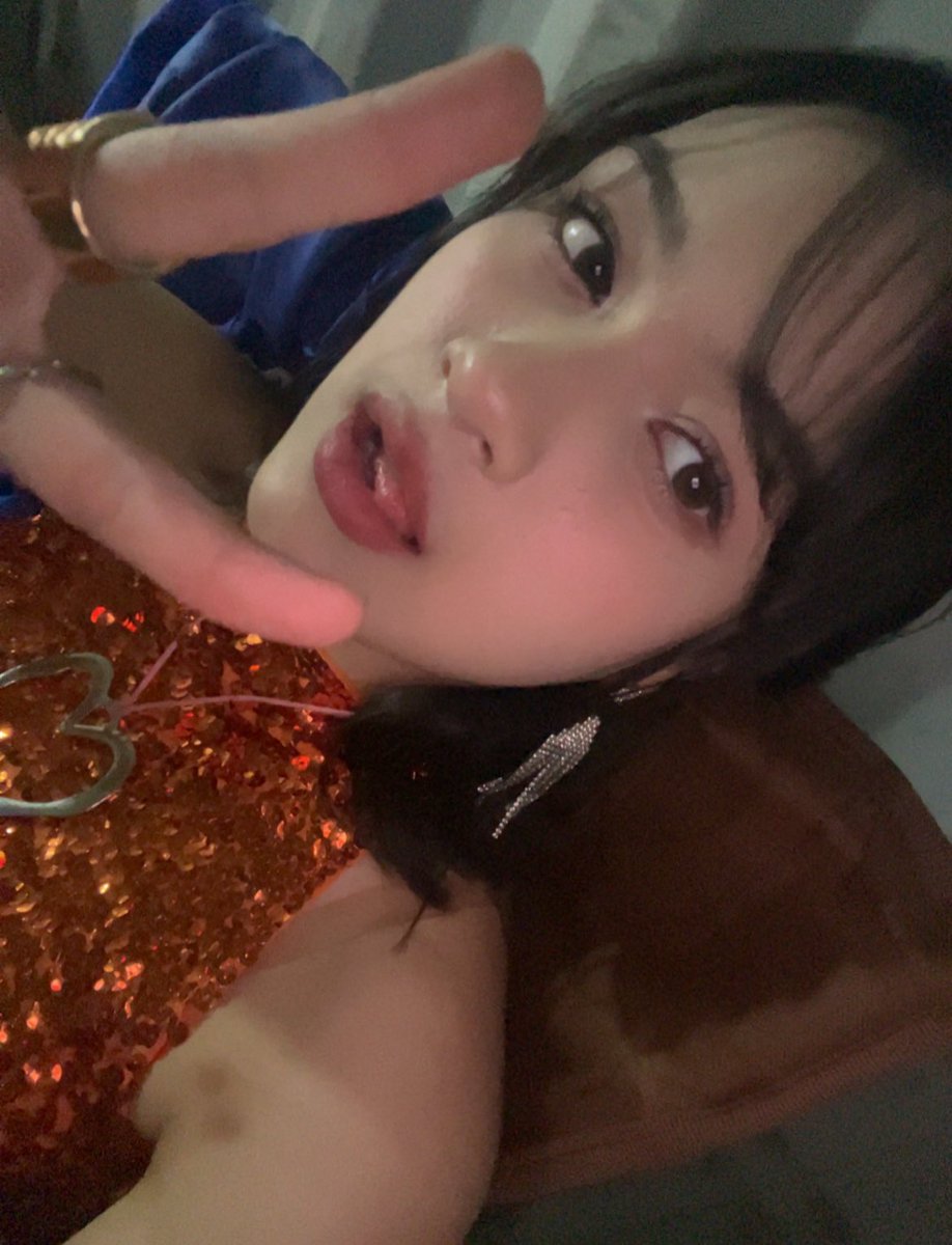 Nina Tutachia tweet media