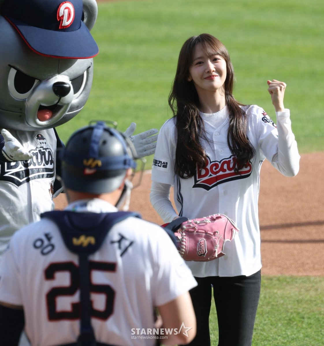 𝙔𝙊𝙊𝙉𝘼 𝙨𝙪𝙥𝙥𝙤𝙧𝙩 𝙩𝙚𝙖𝙢 tweet media