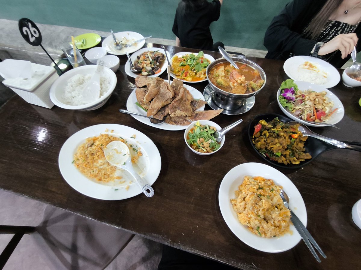 ThugBear_blue tweet media