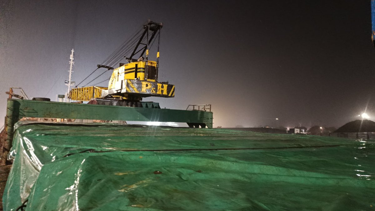 anwar_ef tweet media